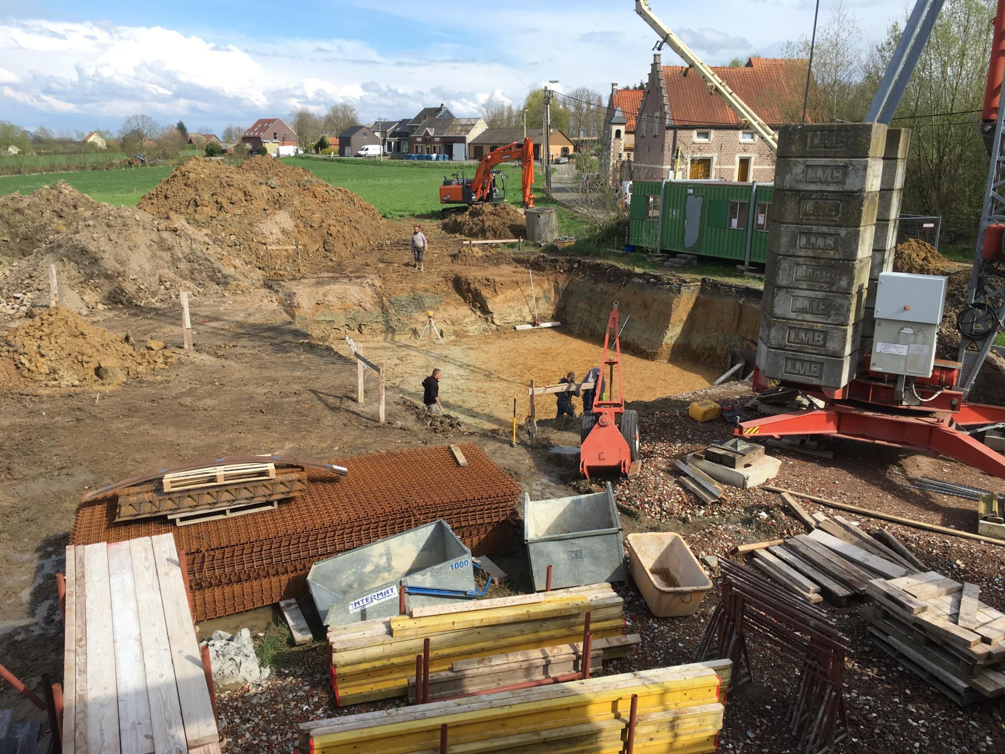 Woningen Rameiveld : uitgraving kelders