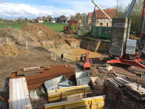 Woningen Rameiveld : uitgraving kelders